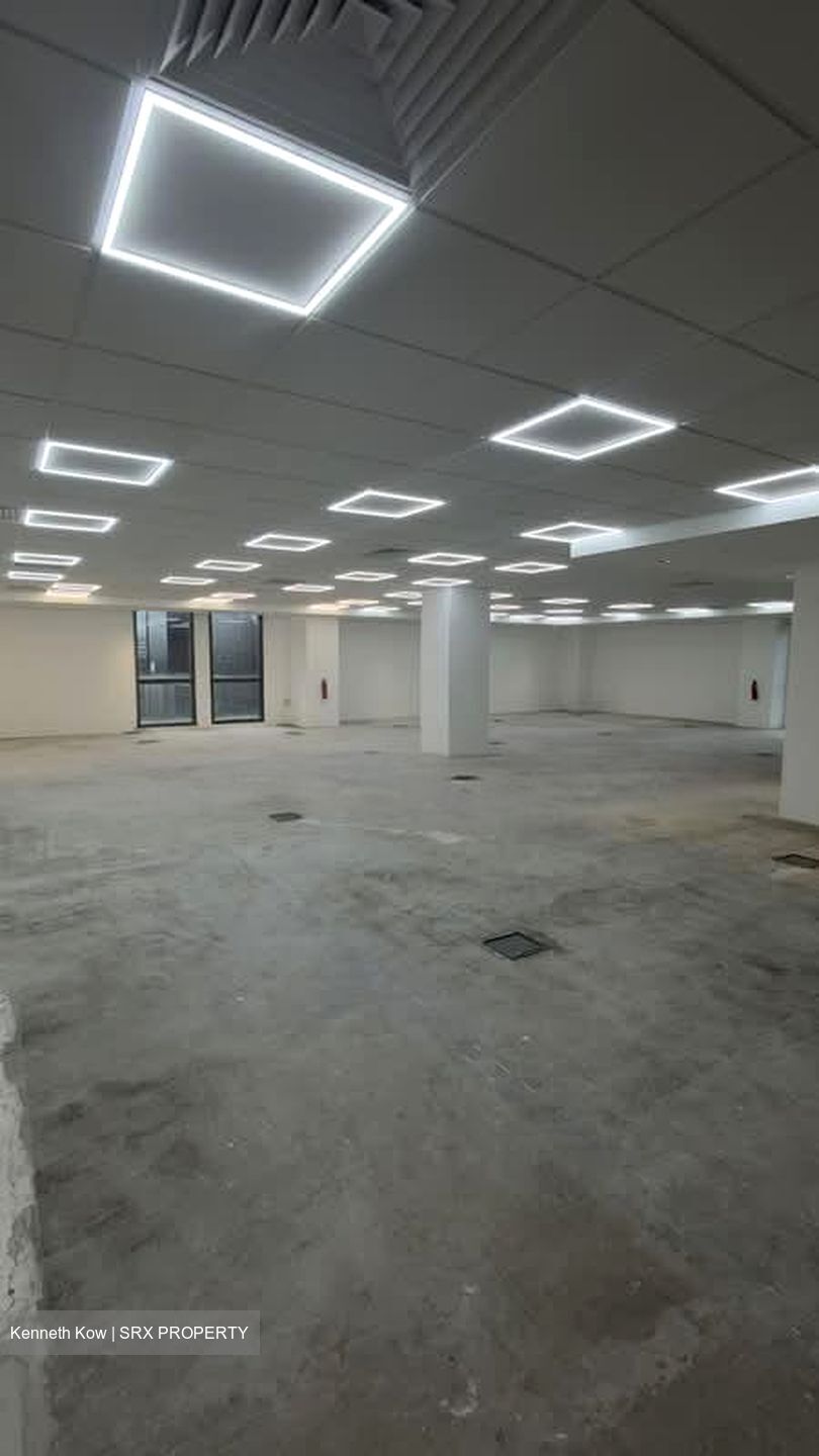 Changi Business Park Crescent (D16), Office #583297911